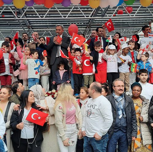 Hamburg’da bayram havası: Ulusal Egemenlik ve Çocuk Bayramı